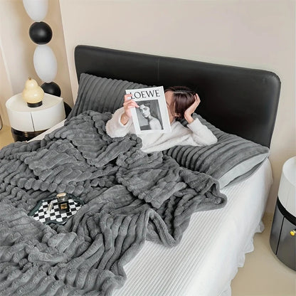 Light luxury Solid Color Multifunctional Rabbit Velvet Blanket Winter Thick Warm Flannel Used For Bedroom Living Room Blanket