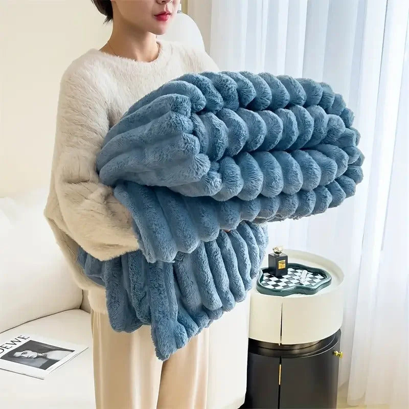 Light luxury Solid Color Multifunctional Rabbit Velvet Blanket Winter Thick Warm Flannel Used For Bedroom Living Room Blanket